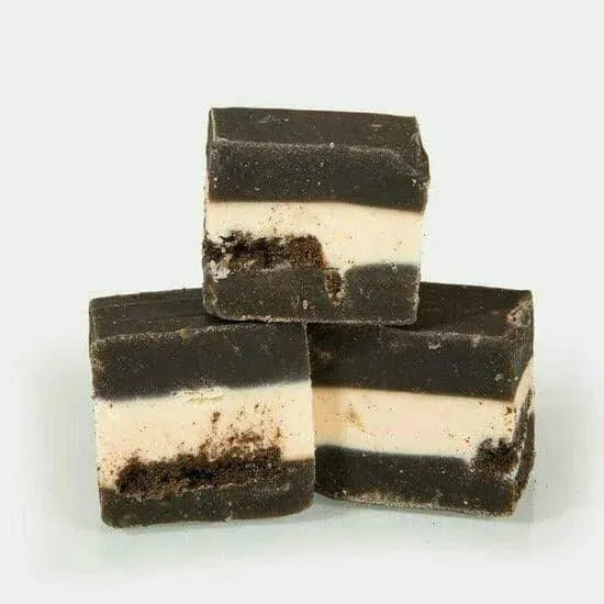 The Fudge Factory | Cookies & Cream Oreo Fudge | The Fudge Factory | The Sweetie Shoppie