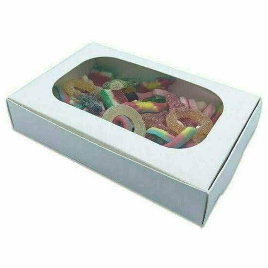 The Sweetie Shoppie | 🍬 Medium Sweet Gift Box: Ready Made Gift For Him / Her 🎁 | The Sweetie Shoppie