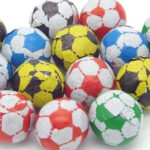 chocolate-flavour-footballs-or-kingsway-or-the-sweetie-shoppie-1